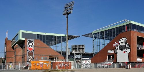 Stade Millerntor, antre du FC Sankt Pauli (Source : Ajepbah/commons.wikimedia)